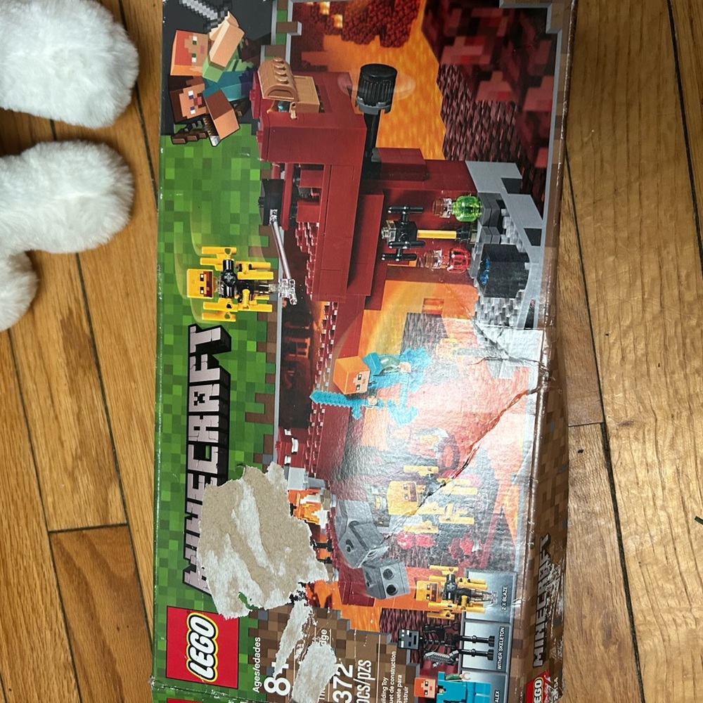 LEGO Minecraft Adventure Set with Red and Green